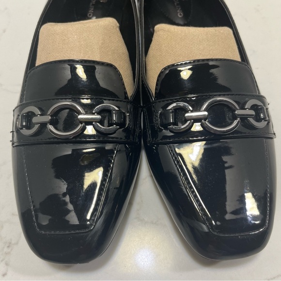 Bandolino Black Patent Leather Loafers 8.5 - Picture 10 of 12